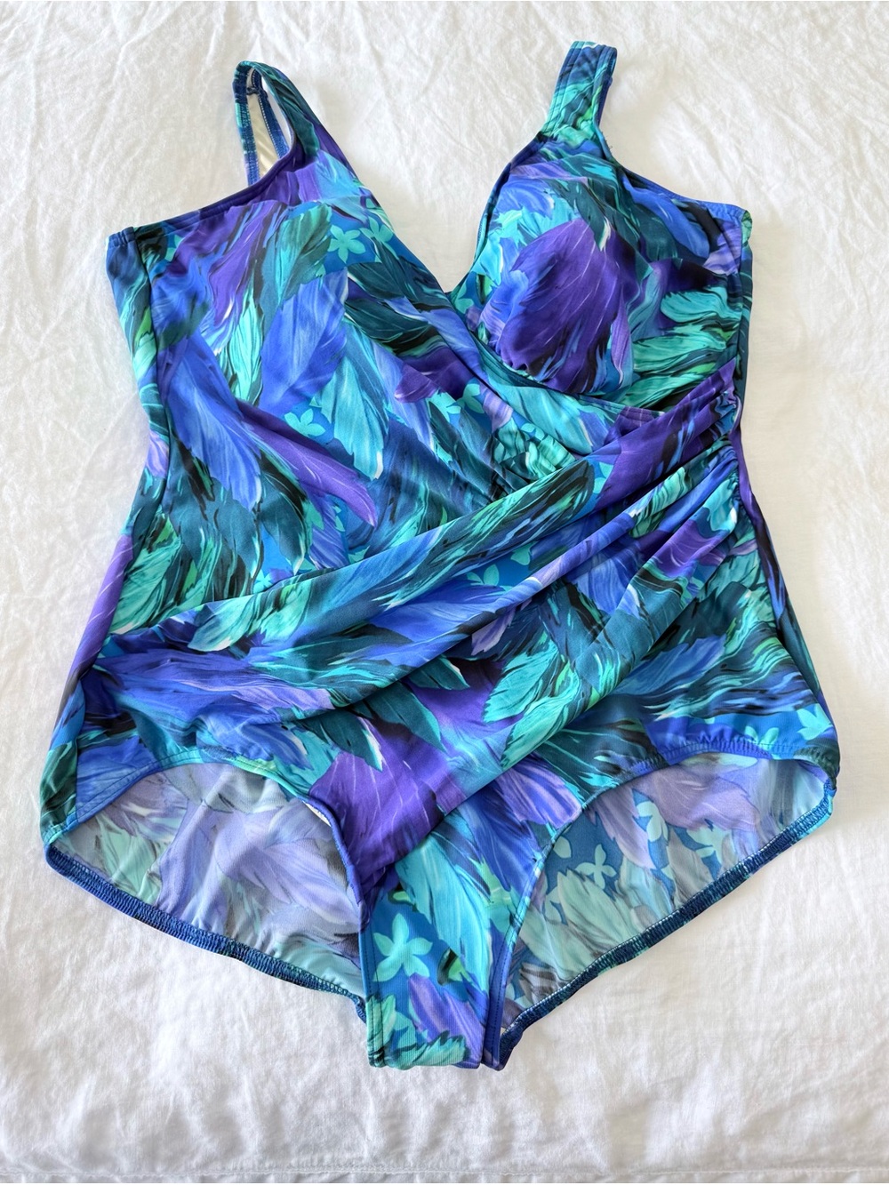 Miraclesuit | SZ 24W | Blue Floral Faux Wrap One Piece Slimming Bathing Suit